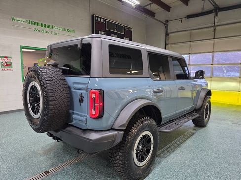 Used 2022 Ford Bronco Badlands image 5