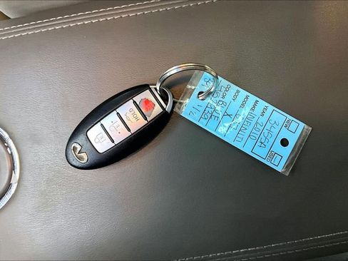 Used 2010 INFINITI G37 x w/ Premium Pkg image 34