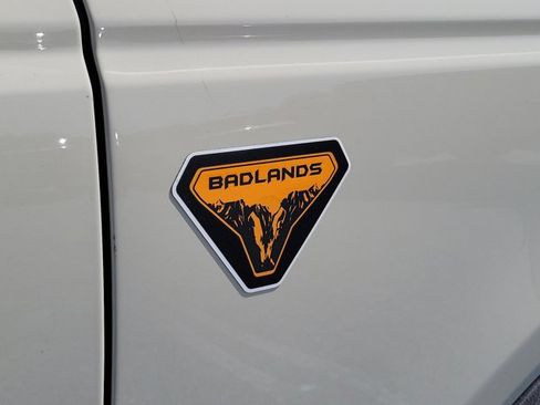 New 2026 Ford Bronco Badlands AWD/4WD image 10