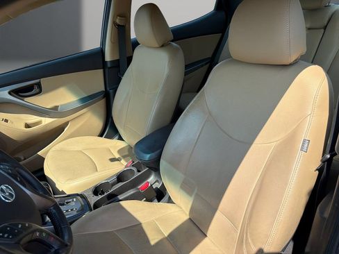 Used 2013 Hyundai Elantra Limited FWD image 10