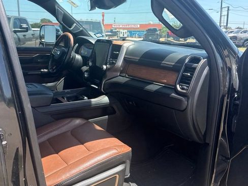 Used 2019 RAM 1500 Limited AWD/4WD image 18