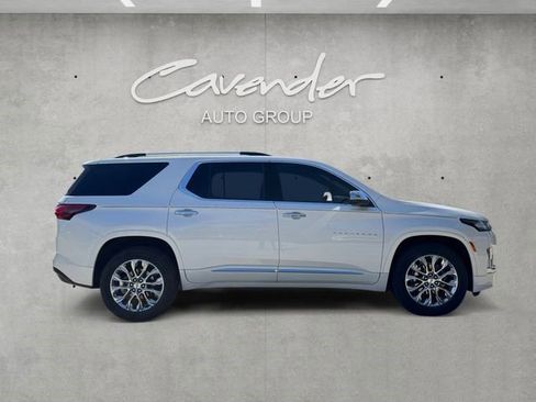 Certified 2022 Chevrolet Traverse Premier image 13