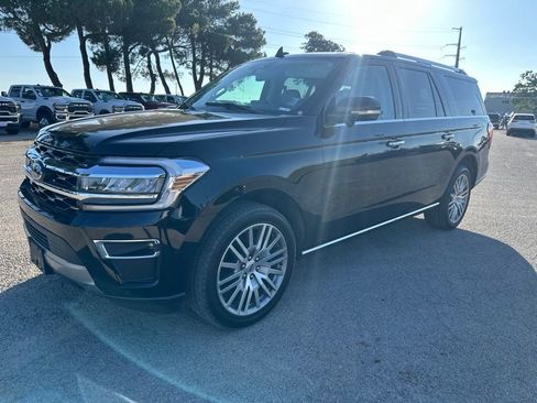 Used 2023 Ford Expedition Max Limited RWD image 1