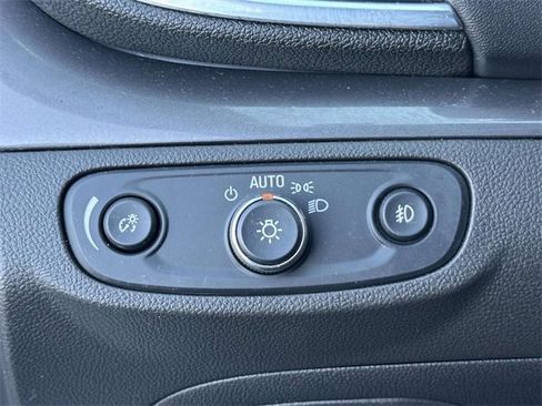 Used 2017 Buick Encore Preferred image 18