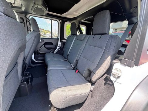 New 2026 Jeep Wrangler Unlimited Sport AWD/4WD image 15