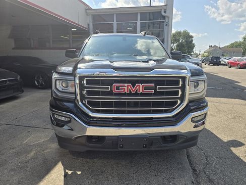 Used 2017 GMC Sierra 1500 SLE w/ SLE Value Package AWD/4WD image 3