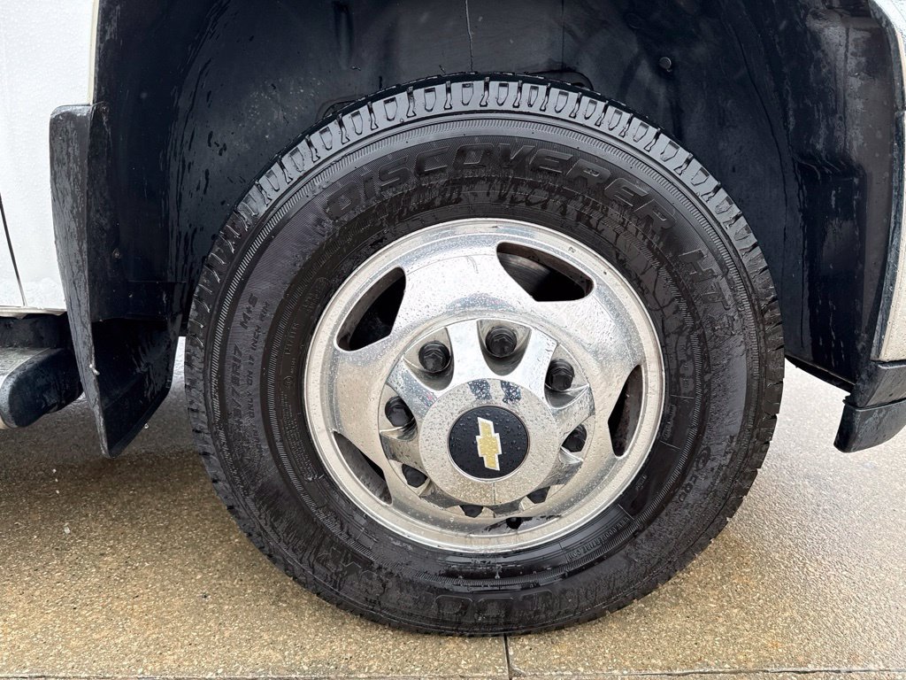 Used 2012 Chevrolet Silverado 3500 LTZ w/ LTZ Plus Package RWD image 49
