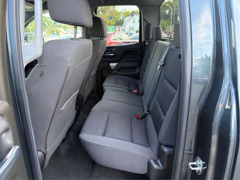 Used 2018 Chevrolet Silverado 1500 LT w/ All Star Edition AWD/4WD image 10