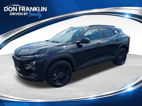 New 2026 Chevrolet Trax ACTIV w/ Driver Confidence Package FWD image 1