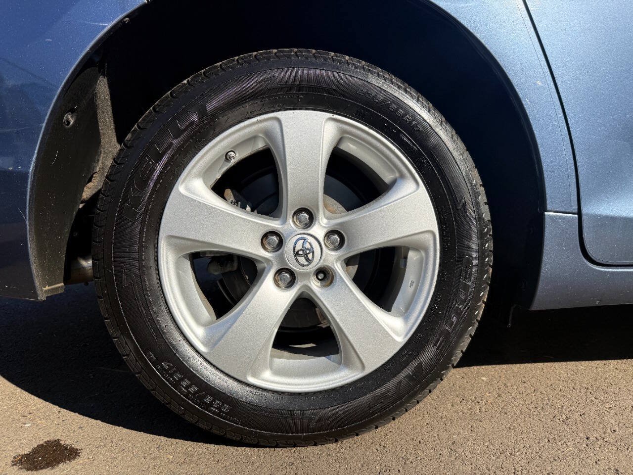 Used 2015 Toyota Sienna LE FWD image 36