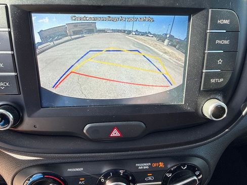 Used 2021 Kia Soul GT-Line FWD image 27