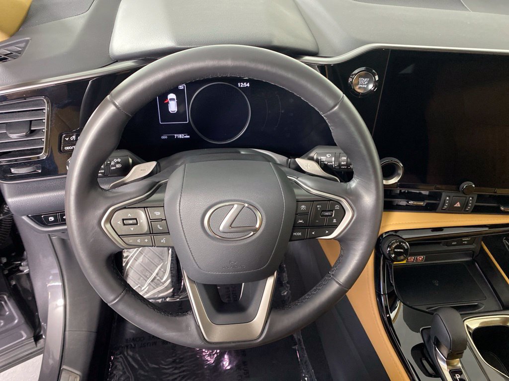 Certified 2025 Lexus NX 350 AWD w/ Accessory Package (2T) image 15