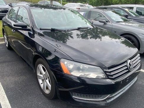 Used 2012 Volkswagen Passat 2.5 SE FWD image 8