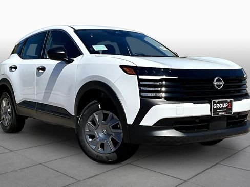 New 2026 Nissan Kicks S FWD image 2