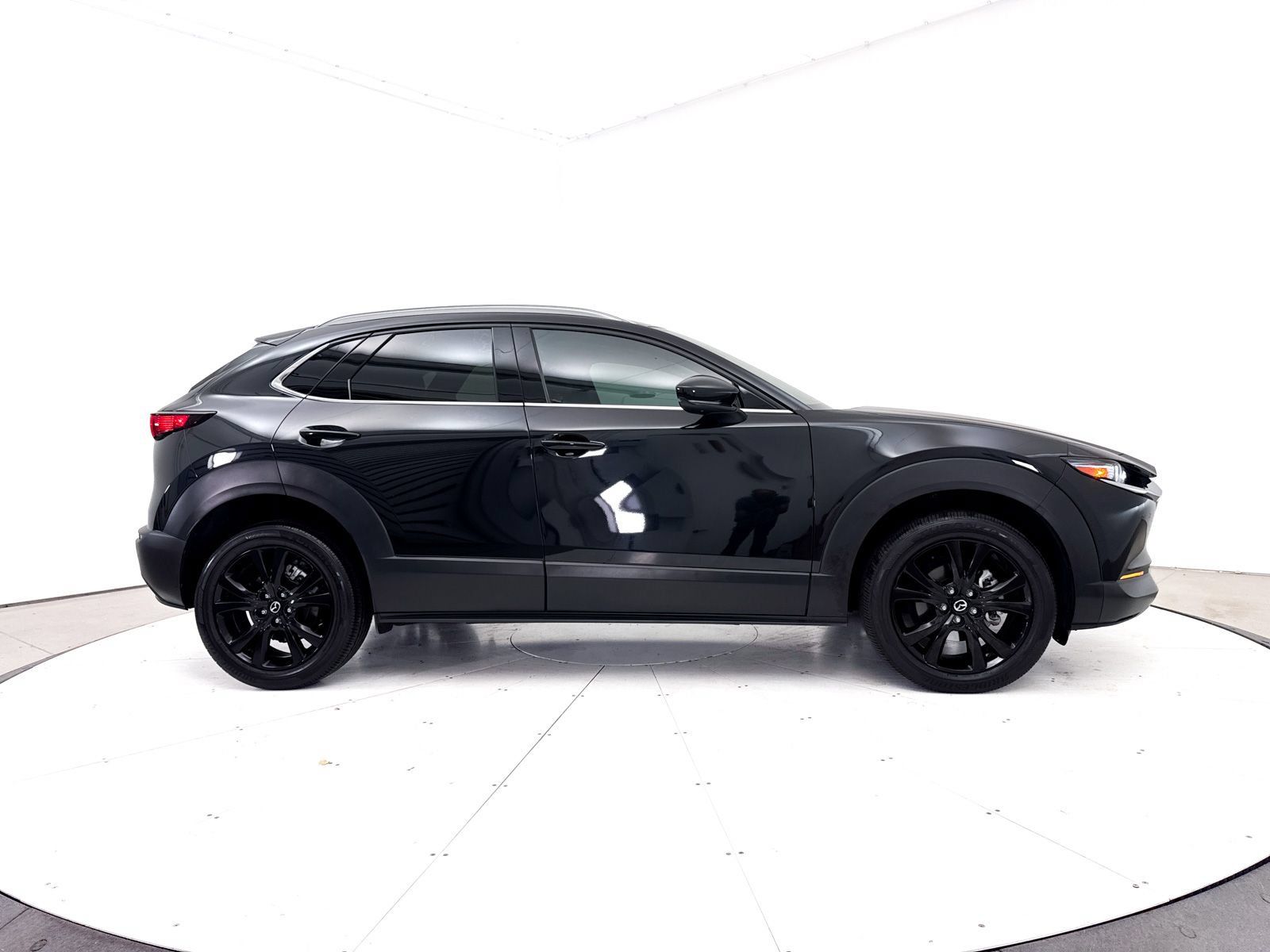 Certified 2024 MAZDA CX-30 2.5 Turbo w/ Premium Plus Pkg AWD/4WD image 41