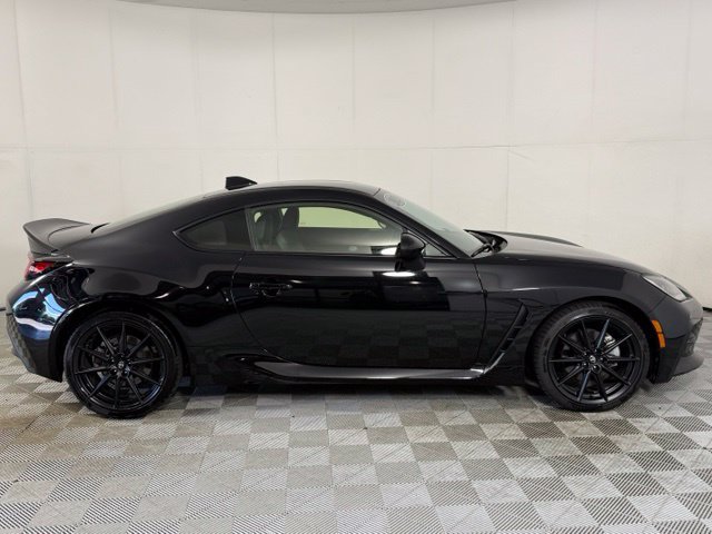 Used 2025 Toyota GR86 Premium RWD image 9