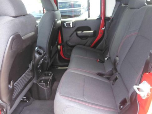 Used 2026 Jeep Gladiator Rubicon AWD/4WD image 5