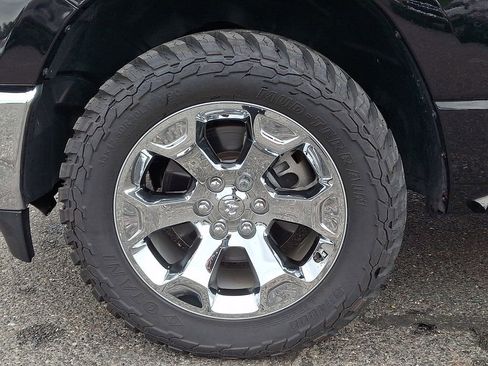 Used 2021 RAM 1500 Big Horn AWD/4WD image 8