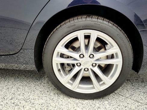 Used 2020 Cadillac CT4 Luxury w/ Sun And Sound Package image 9