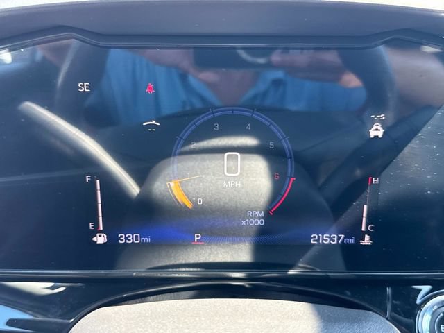 Used 2025 Chevrolet Trax RS w/ Driver Confidence Package FWD image 34