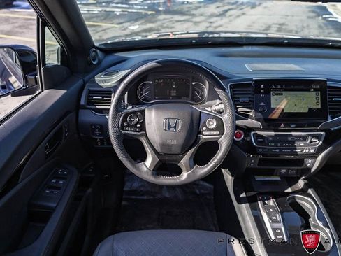 Used 2023 Honda Passport Elite image 2