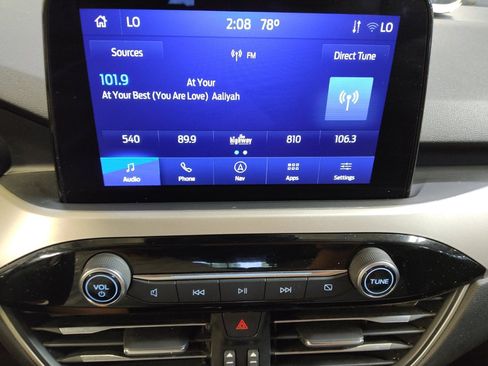 Used 2022 Ford Escape SE AWD/4WD image 25