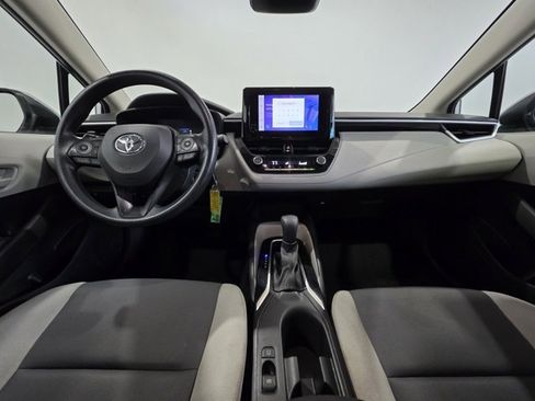 Used 2023 Toyota Corolla LE image 14