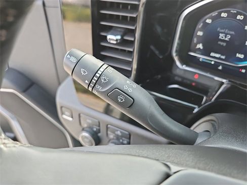 Used 2025 Chevrolet Silverado 1500 LT image 23