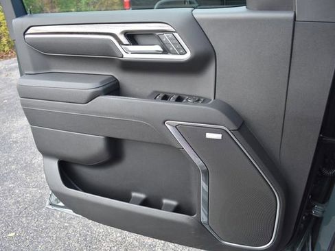 New 2026 Chevrolet Silverado 1500 LTZ w/ LTZ Premium Package image 38