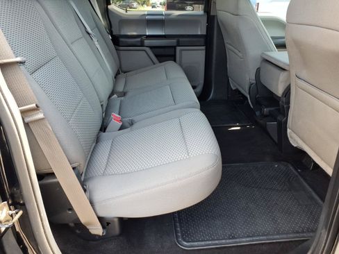 Used 2016 Ford F150 XLT w/ Equipment Group 302A Luxury AWD/4WD image 23