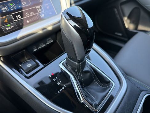 Certified 2025 Subaru Outback Onyx Edition image 24