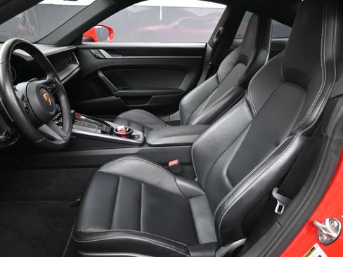 Certified 2020 Porsche 911 Carrera S image 6