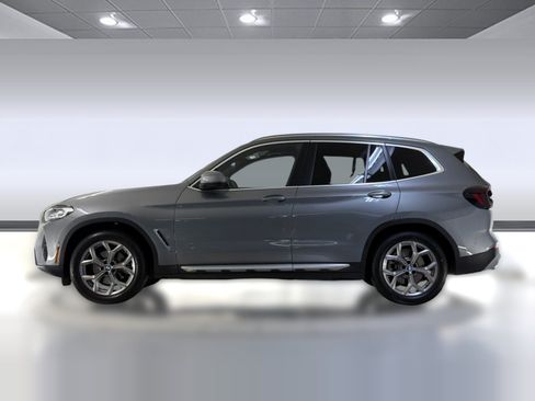 Used 2024 BMW X3 xDrive30i w/ Premium Package w/ZPA AWD/4WD image 2