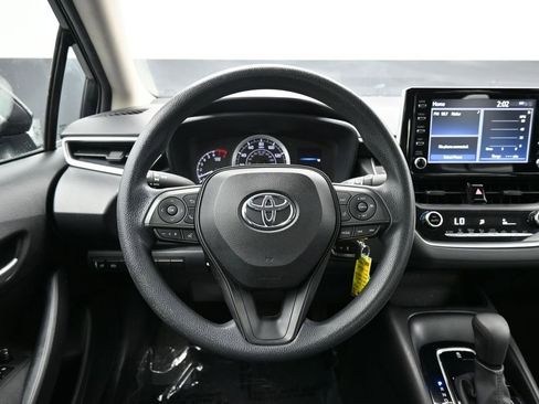 Used 2020 Toyota Corolla LE FWD image 42