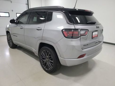 Used 2022 Jeep Compass High Altitude AWD/4WD image 11