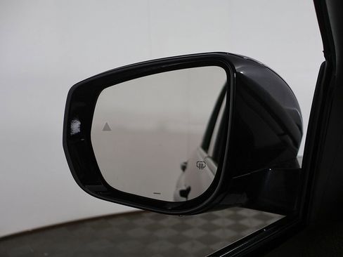 Used 2023 Jeep Grand Cherokee Limited w/ Black Appearance Package AWD/4WD image 37