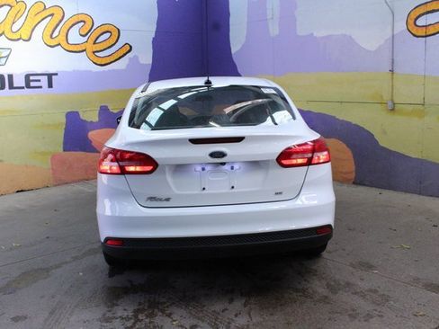 Used 2018 Ford Focus SE image 7
