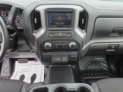 Certified 2024 GMC Sierra 1500 Pro w/ Pro Value Package AWD/4WD image 20