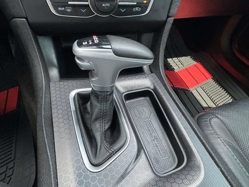 Used 2018 Dodge Charger R/T w/ Navigation & Travel Group RWD image 22