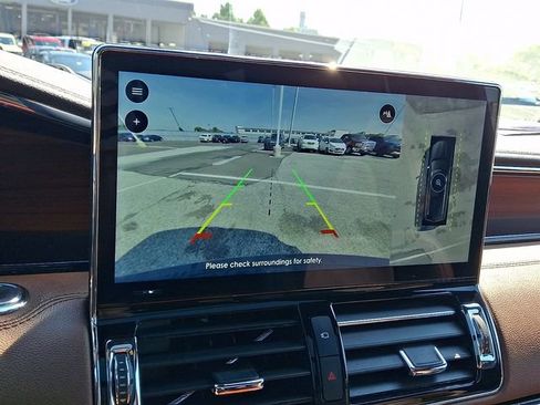 Used 2023 Lincoln Navigator L Reserve AWD/4WD image 19