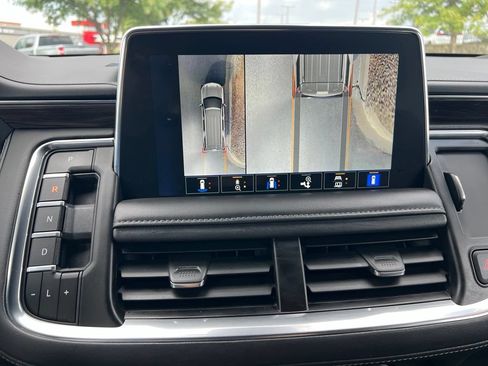 Used 2023 Chevrolet Tahoe Z71 w/ Luxury Package AWD/4WD image 42