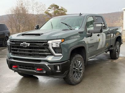 New 2026 Chevrolet Silverado 2500 LT w/ Trail Boss Package