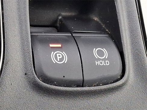 Certified 2020 Toyota Corolla SE image 23