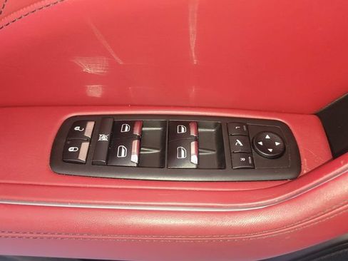Used 2019 Maserati Levante AWD/4WD image 29
