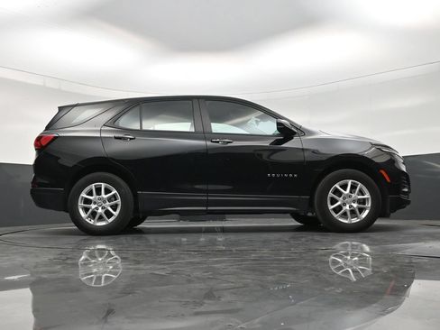 Used 2024 Chevrolet Equinox LS FWD image 24