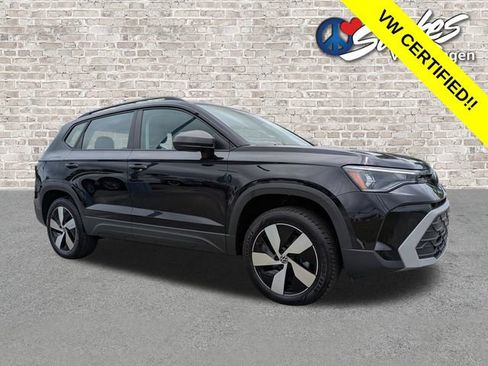 Certified 2025 Volkswagen Taos S AWD/4WD image 2