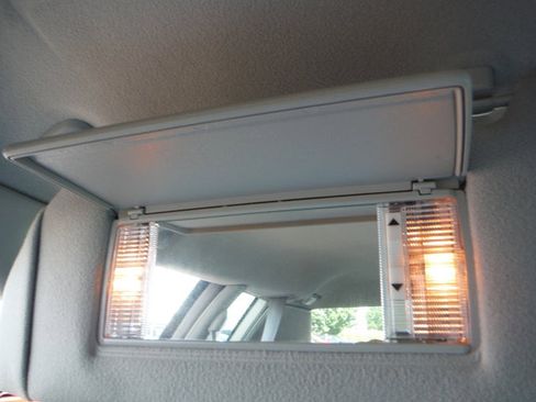 Used 1998 Cadillac Eldorado FWD image 24