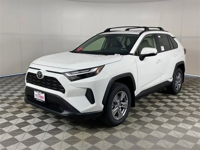 New 2025 Toyota RAV4 XLE w/ Convenience Package