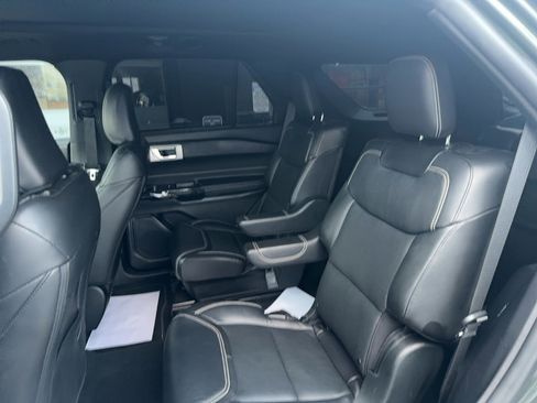 Used 2022 Ford Explorer ST w/ Equipment Group 401A image 12