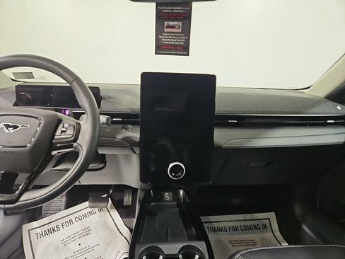 Used 2025 Ford Mustang Mach-E Premium w/ Interior Protection Package AWD/4WD image 18